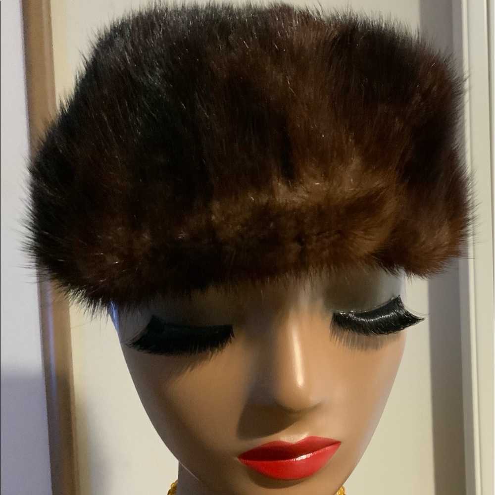 Classic Vintage Mink Hat